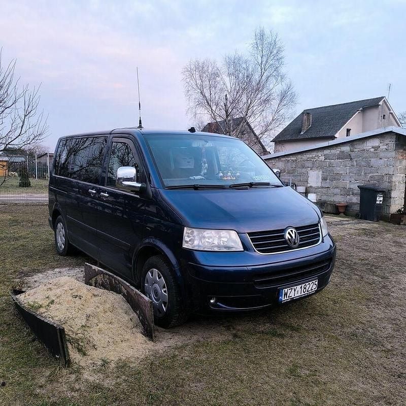 Niebieski Używany 2003 VW Multivan Van | 30 900 zł - Obraz 1/4