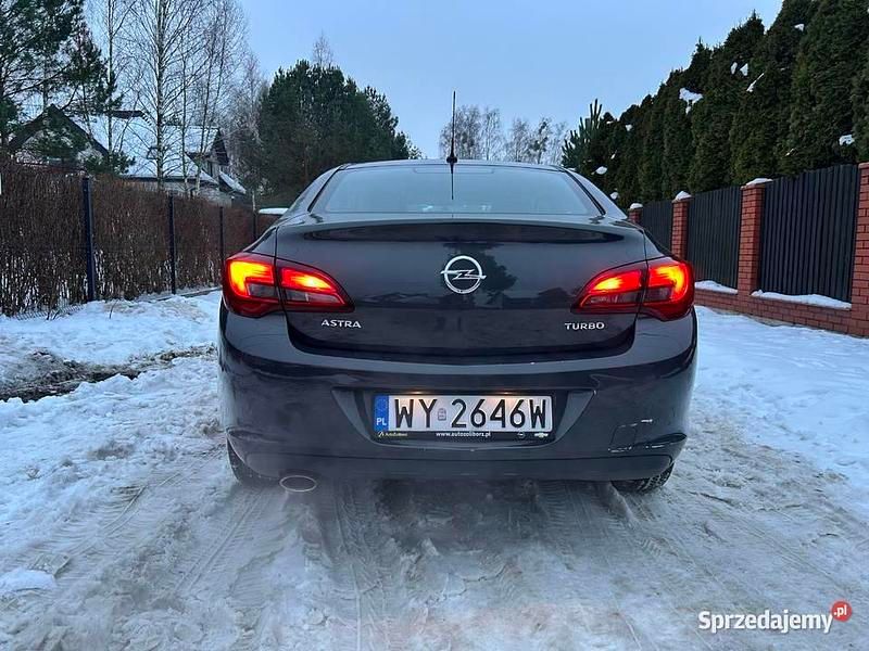 Używany Opel Astra 2015 Szary Sedan/Limuzyna