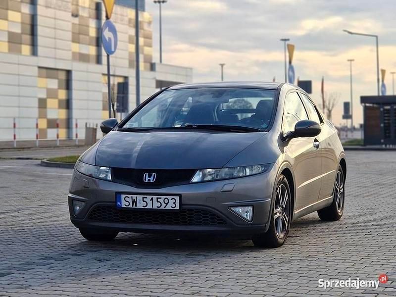 Używany 2006 Honda Civic | 14 990 zł (Uczciwa cena) - Obraz 1/4