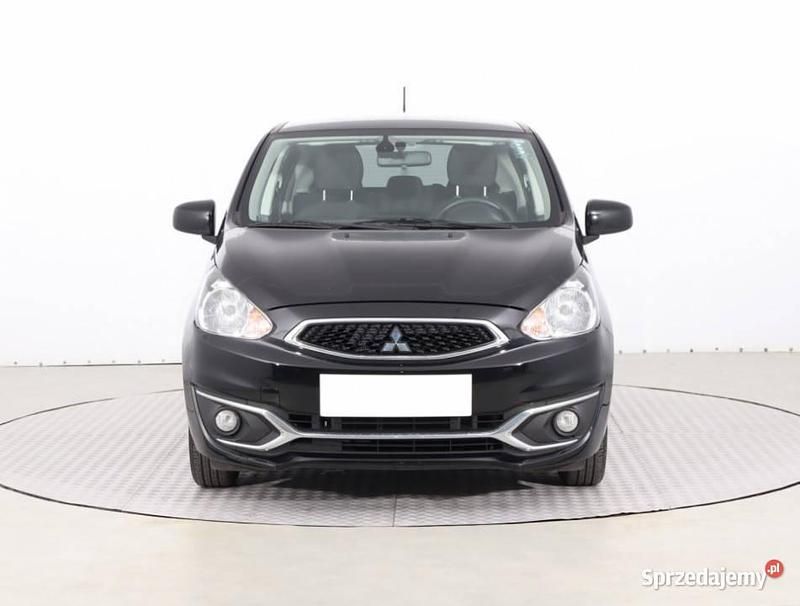 Czarny Używany 2019 Mitsubishi Space Star Hatchback | 33 999 zł (Super Cena) - Obraz 1/4