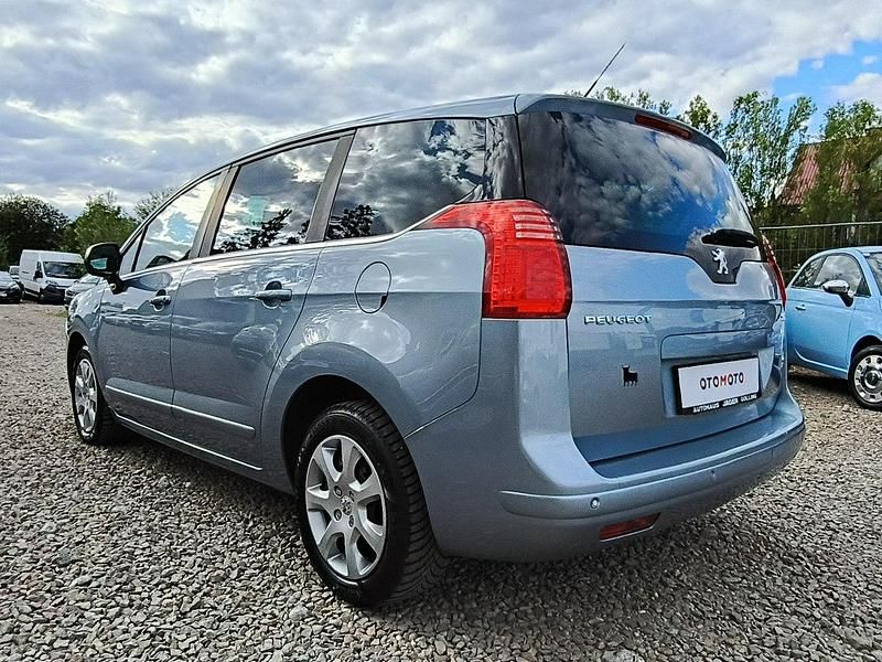 Używany Peugeot 5008 120 KM (88 kW) 2010 Inny (metalik) Minivan