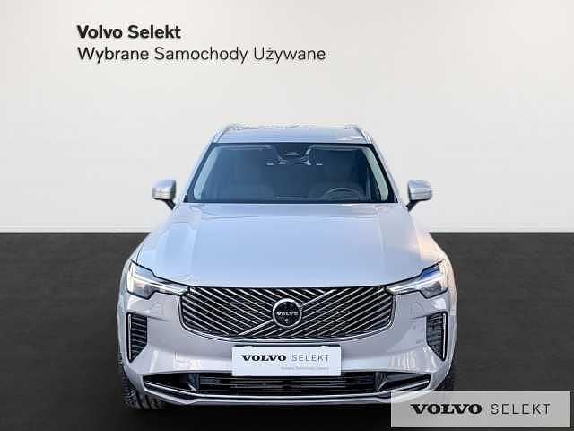 Używany Volvo XC90 455 KM (334 kW) 2025 Srebrny SUV