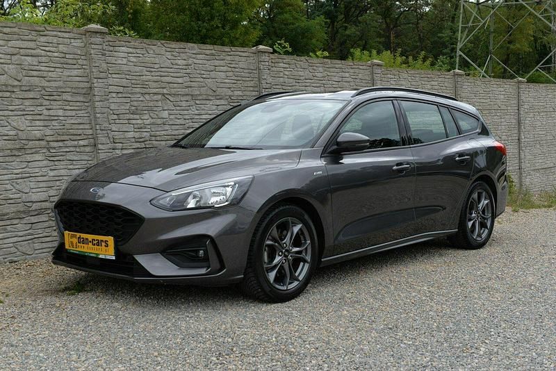 Szary Używany 2019 Ford Focus ST-Line Kombi | 52 800 zł (Uczciwa cena) - Obraz 1/4