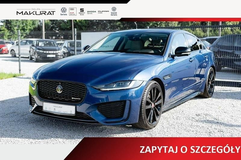 Niebieski Używany 2021 Jaguar XE R-Dynamic Sedan/Limuzyna | 138 600 zł - Obraz 1/4