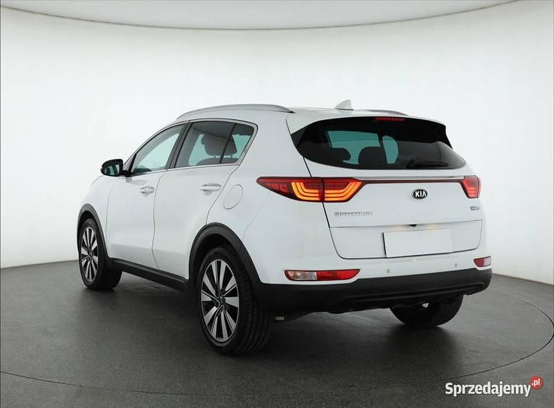 Używany Kia Sportage 136 KM (100 kW) 2016 Biały SUV