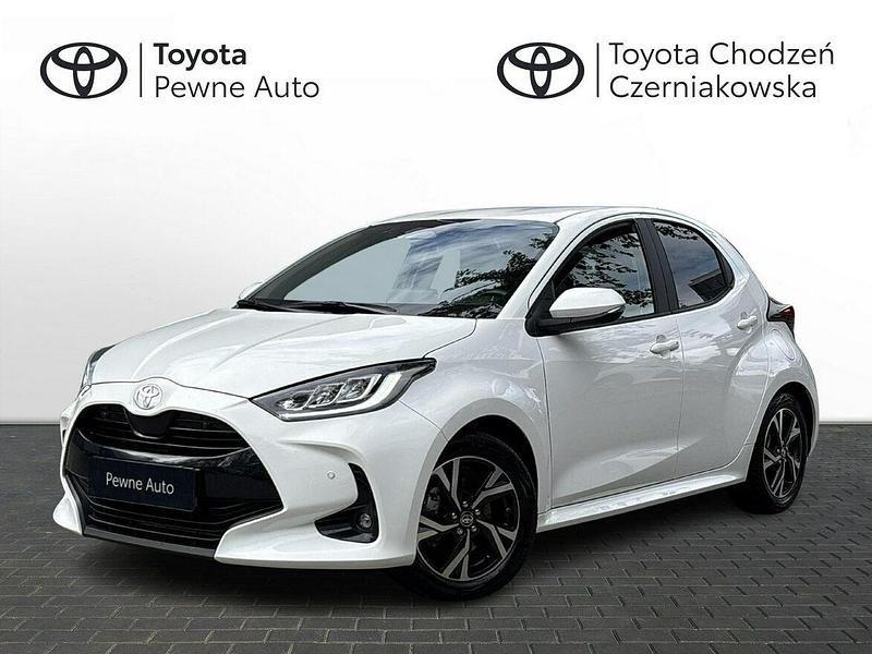 Biały Używany 2024 Toyota Yaris Style Hatchback | 89 900 zł (Uczciwa cena) - Obraz 1/4