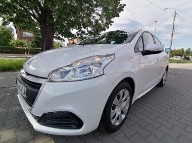 Biały Używany 2018 Peugeot 208 Hatchback | 22 999 zł (Super Cena) - Obraz 1/4