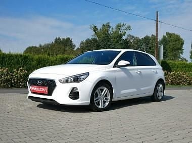 Używany Hyundai i30 100 KM (73 kW) 2017 Biały Hatchback