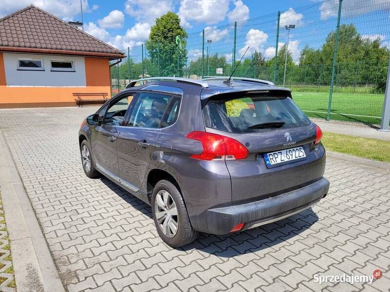 Szary Używany 2013 Peugeot 2008 SUV | 34 900 zł (Drogi) - Obraz 1/4