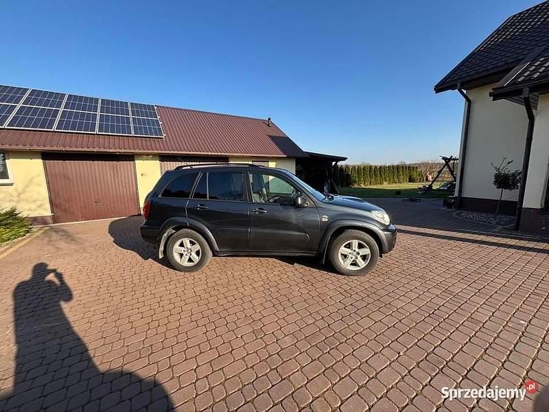 Używany Toyota RAV4 116 KM (85 kW) 2005 Szary SUV