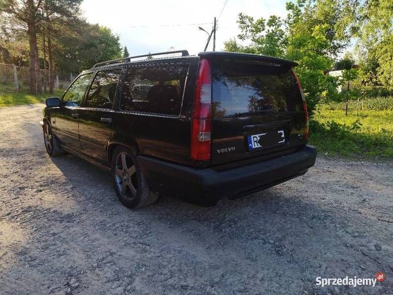 Czarny Używany 1995 Volvo 850 Kombi | 17 000 zł - Obraz 1/4