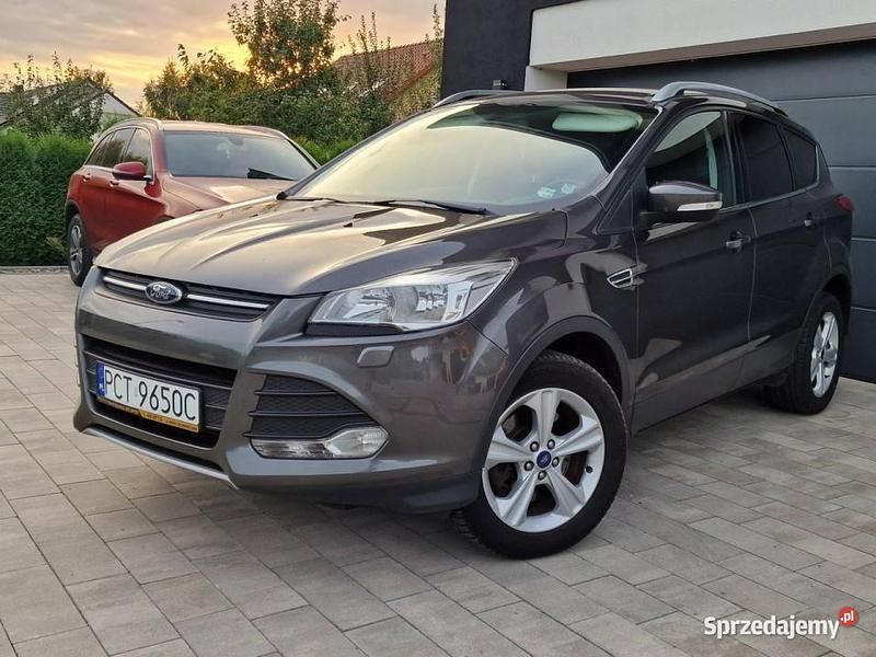 Szary Używany 2014 Ford Kuga SUV | 38 900 zł (Dość drogi) - Obraz 1/4