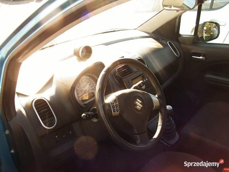 Używany Suzuki Splash 2013 Niebieski Hatchback