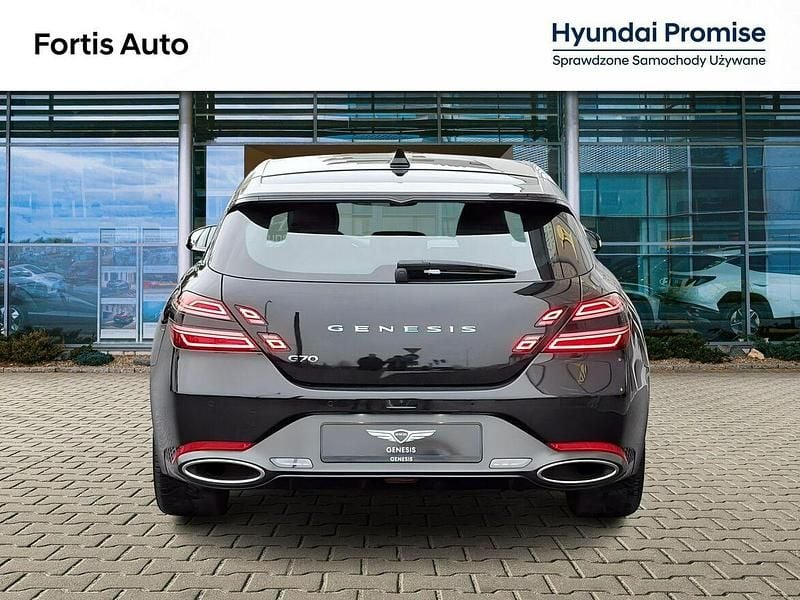 Używany Genesis G70 Sport 245 KM (180 kW) 2023 Czarny Kombi