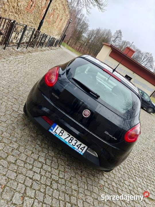 Czarny Używany 2009 Fiat Bravo Hatchback | 10 800 zł (Uczciwa cena) - Obraz 1/4