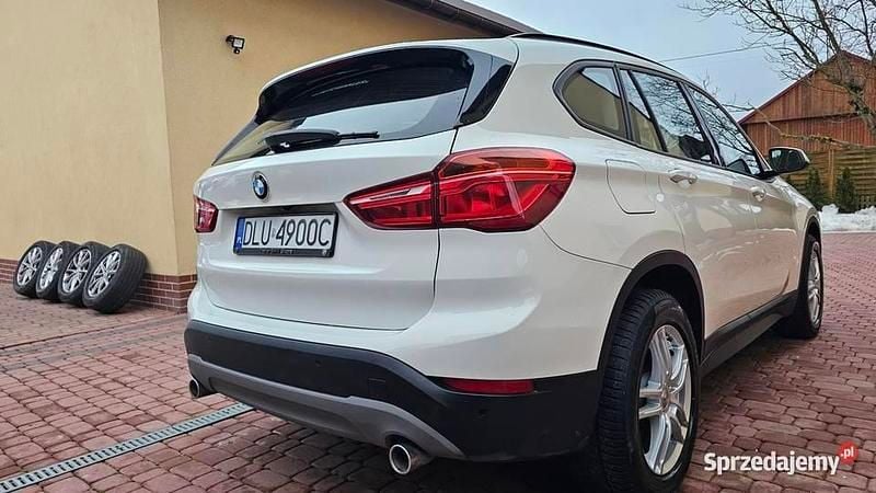 Używany BMW X1 xLine 2019 Biały SUV
