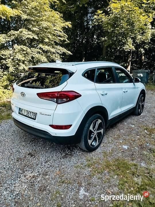 Biały Używany 2017 Hyundai Tucson SUV | 70 500 zł (Drogi) - Obraz 1/4