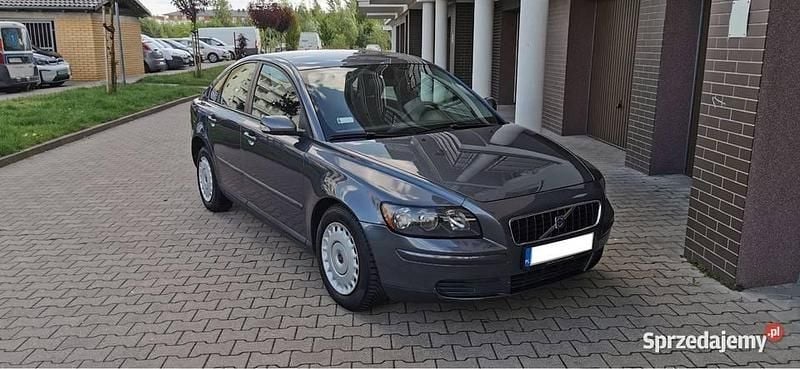 Szary Używany 2006 Volvo S40 Sedan/Limuzyna | 11 900 zł (Uczciwa cena) - Obraz 1/4