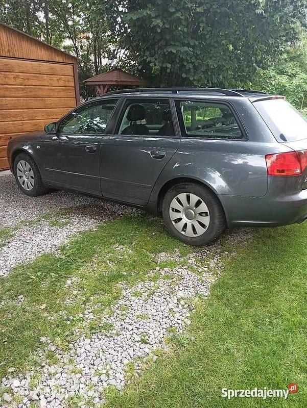 Szary Używany 2006 Audi A4 Kombi | 13 900 zł (Uczciwa cena) - Obraz 1/4