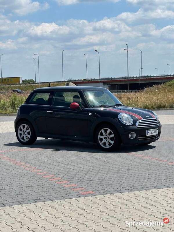Czarny Używany 2010 Mini ONE Hatchback | 17 500 zł - Obraz 1/4