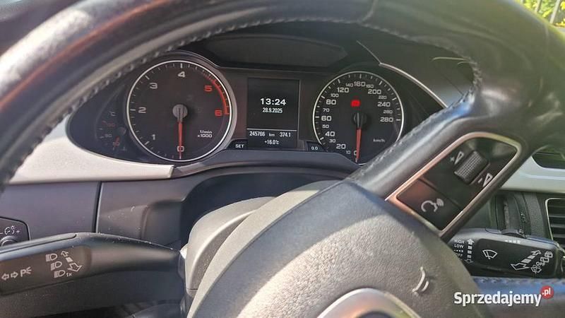 Grafitowy Używany 2010 Audi A4 Kombi | 28 000 zł (Uczciwa cena) - Obraz 1/4