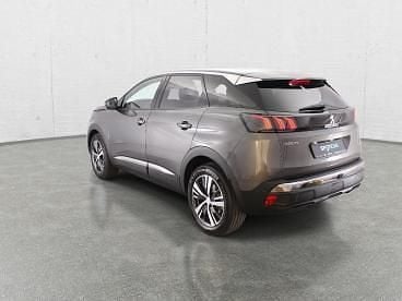 Używany Peugeot 3008 Allure 136 KM (100 kW) 2024 Szary SUV