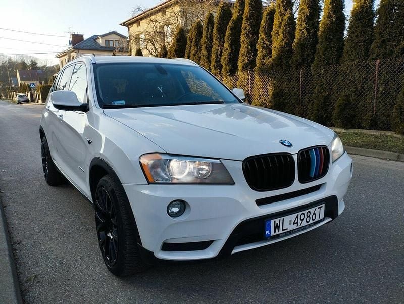 Biały Używany 2011 BMW X3 SUV | 55 000 zł - Obraz 1/4
