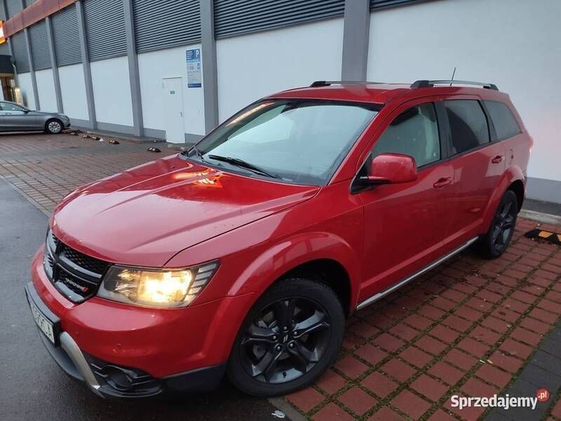 Czerwony Używany 2019 Dodge Journey SUV | 80 000 zł (Uczciwa cena) - Obraz 1/4