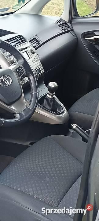 Używany Toyota Verso 2009 Minivan