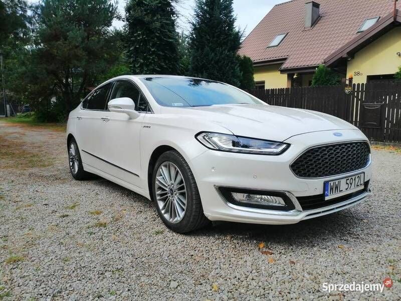 Używany Ford Mondeo Vignale 2017 Biały Sedan/Limuzyna