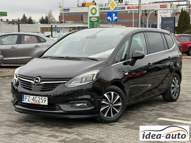 Brązowy (metalik) Używany 2018 Opel Zafira Minivan | 45 900 zł (Dość drogi) - Obraz 1/4
