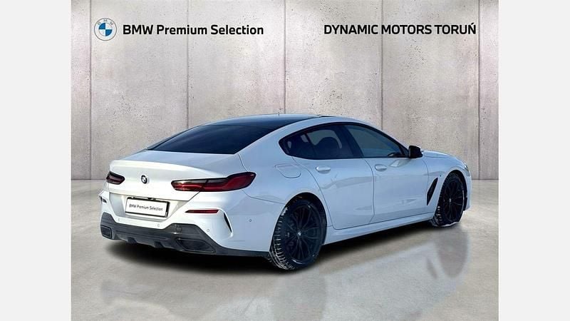 Używany BMW 840 Shadowline 340 KM (250 kW) 2022 Biel mineralna metalizowany Coupe