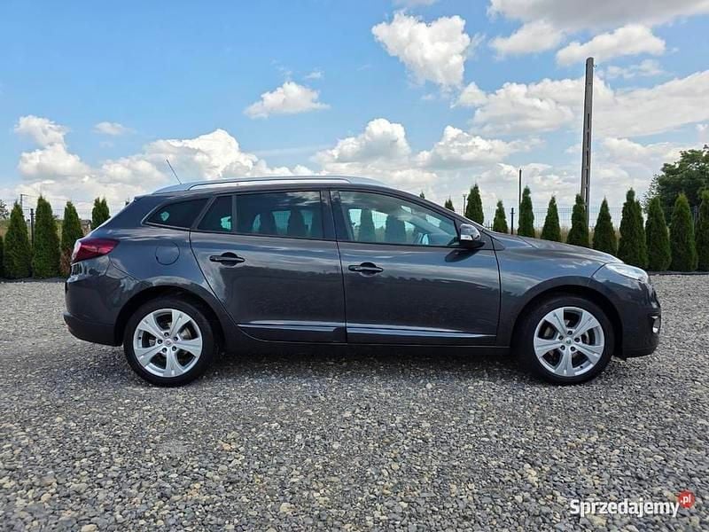 Używany Renault Mégane GrandTour 110 KM (80 kW) 2012 Szary Kombi