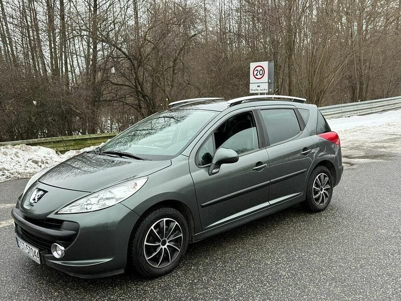 Używany Peugeot 207 2009 Zielony Kombi