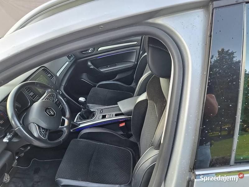 Używany Renault Mégane GrandTour Intens 2020 Srebrny Kombi