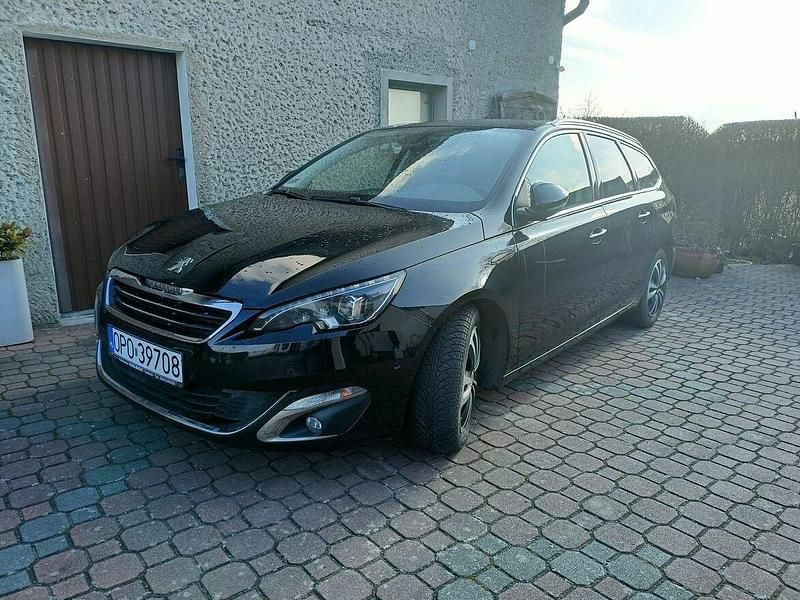 Używany Peugeot 308 SW 150 KM (110 kW) 2015 Czarny Kombi