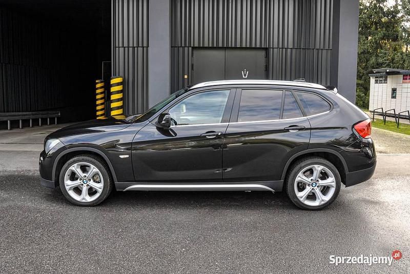 Używany 2011 BMW X1 SUV | 34 900 zł (Uczciwa cena) - Obraz 1/4