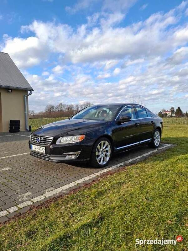 Czarny Używany 2013 Volvo S80 Executive Sedan/Limuzyna | 74 000 zł - Obraz 1/4