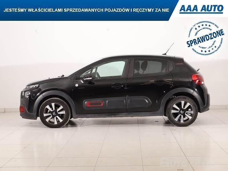 Używany Citroën C3 2021 Czarny Hatchback