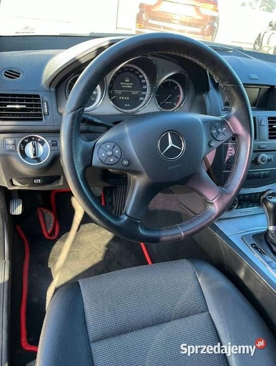 Używany Mercedes C220 2011 Srebrny Kombi