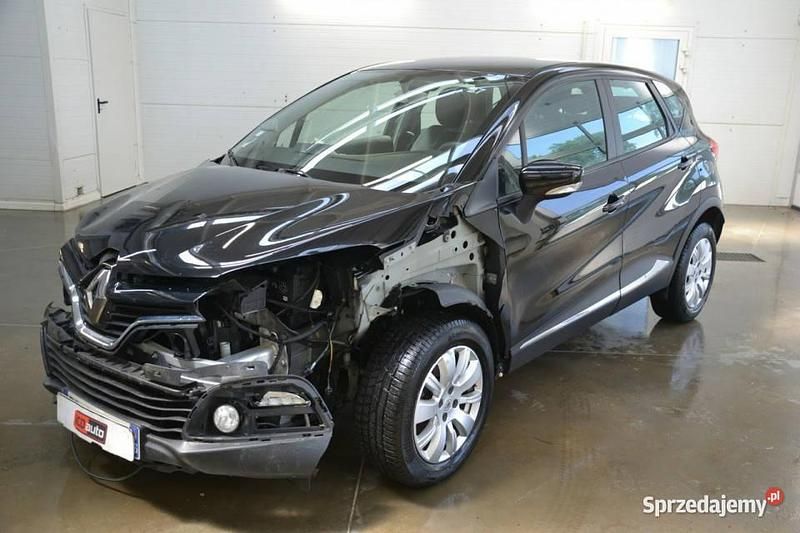Używany Renault Captur 90 KM (66 kW) 2016 Czarny SUV