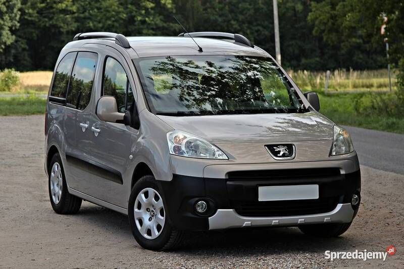 Beżowy Używany 2011 Peugeot Partner Minivan | 22 900 zł (Uczciwa cena) - Obraz 1/4
