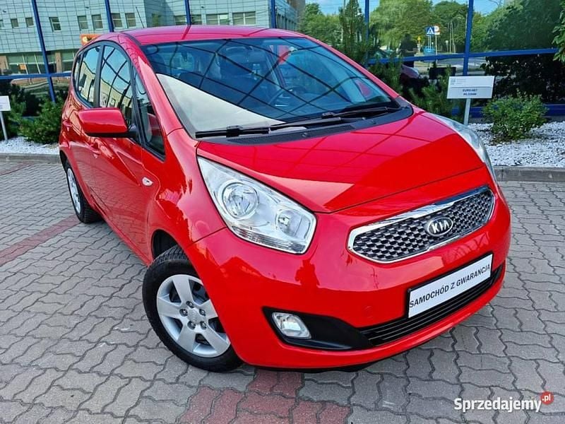 Używany Kia Venga 90 KM (66 kW) 2010 Czerwony (metalik) Hatchback