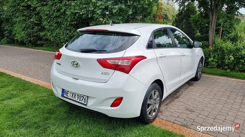 Używany Hyundai i30 2012 Biały Hatchback