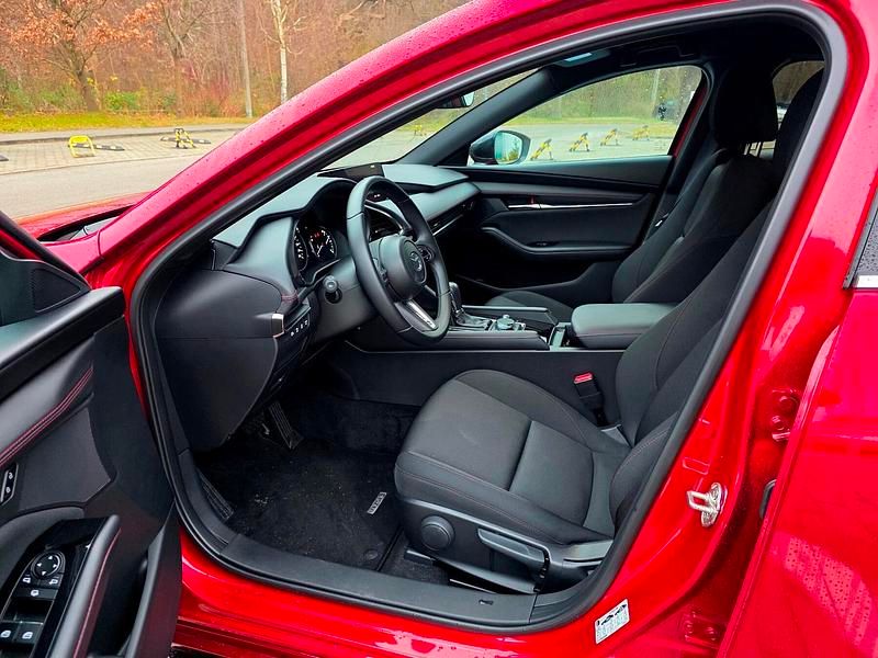 Używany Mazda 3 186 KM (136 kW) 2024 Hatchback