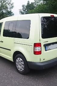 Używany VW Caddy Life 102 KM (75 kW) 2009 Żółty Minivan
