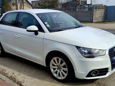 Biały Używany 2012 Audi A1 Hatchback | 26 999 zł - Obraz 1/4