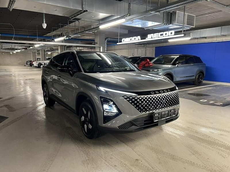 Nowe Omoda 5 224 KM (164 kW) 2025 Srebrny SUV