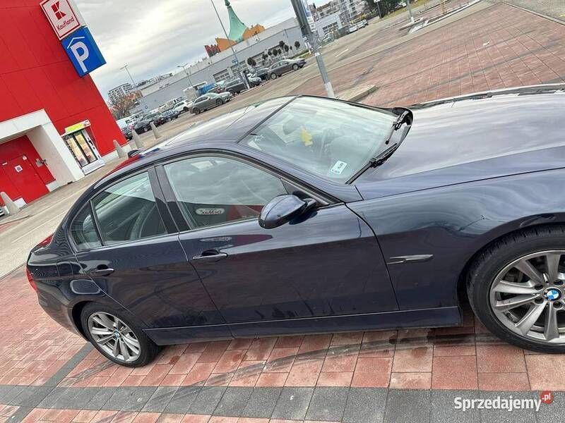 Granatowy Używany 2007 BMW 330 Sedan/Limuzyna | 31 000 zł (Dobra cena) - Obraz 1/4