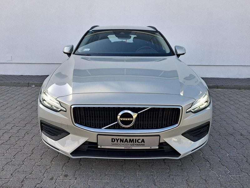 Srebrny (metalik) Używany 2022 Volvo V60 Kombi | 106 900 zł (Uczciwa cena) - Obraz 1/3